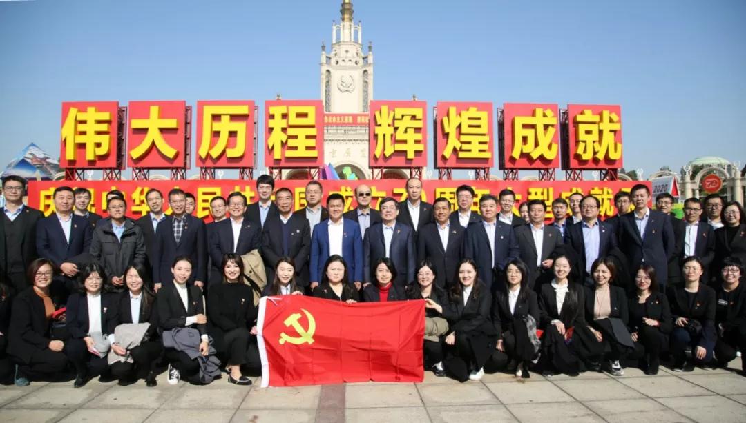 新华1.jpg